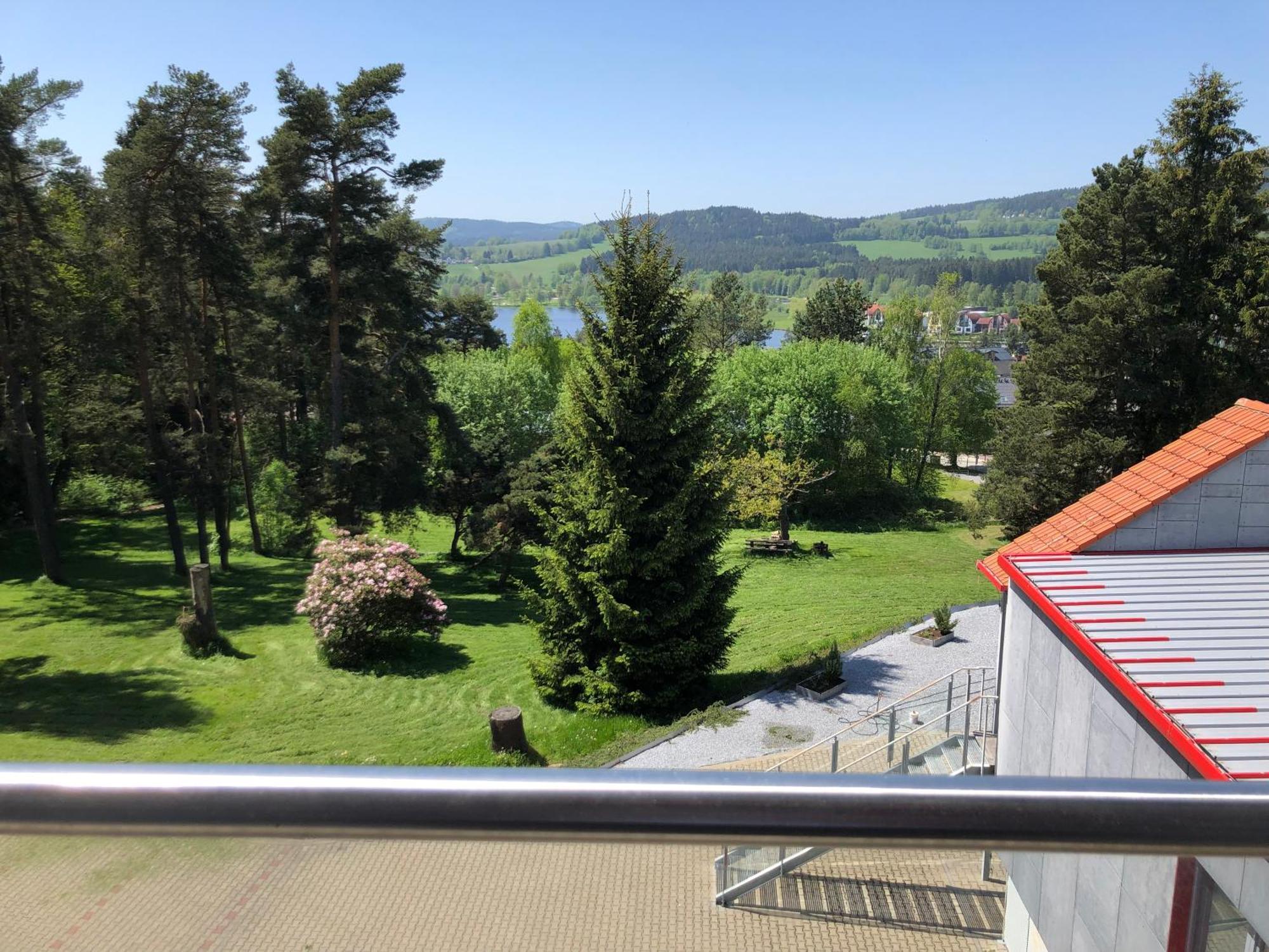 Hotel Bouczech Lipno nad Vltavou Bagian luar foto