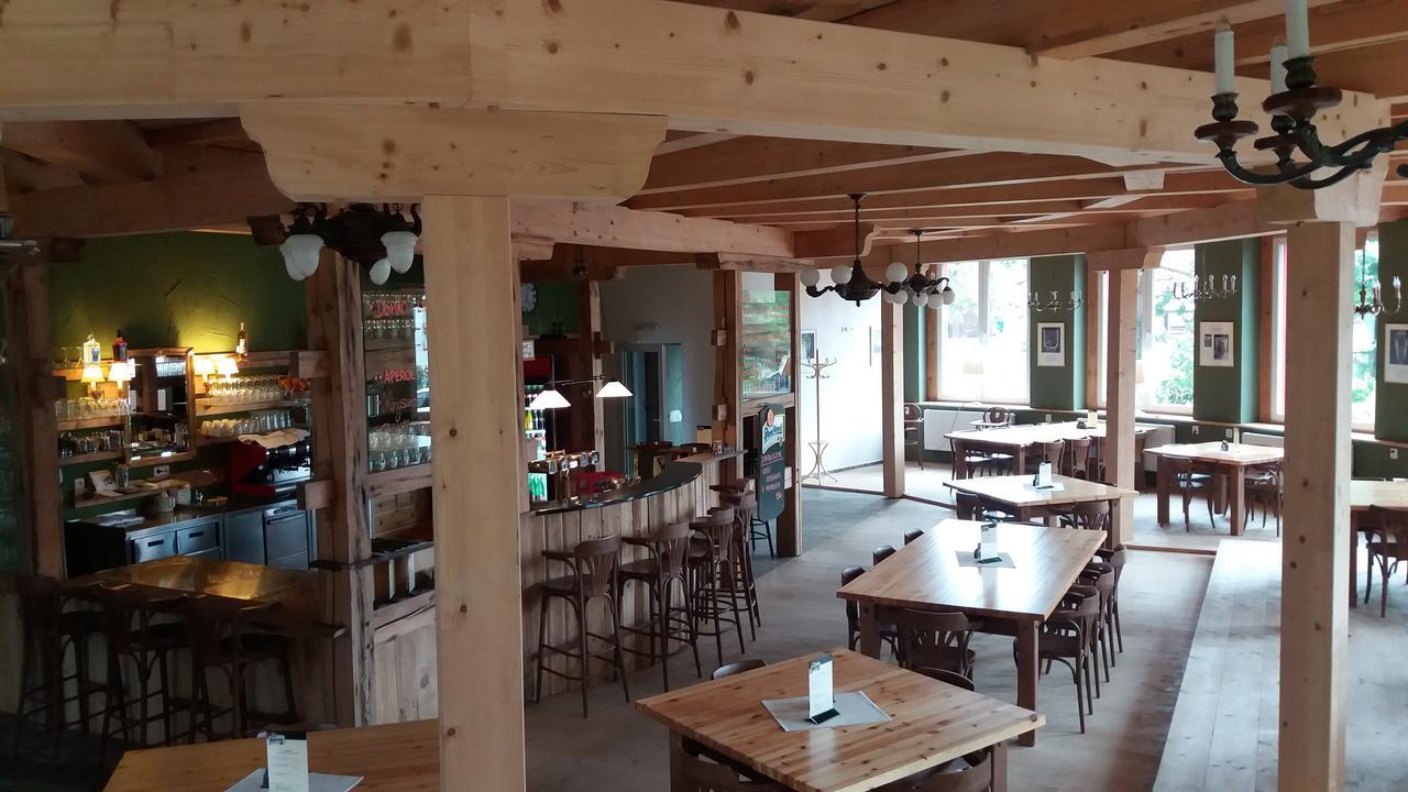 Hotel Bouczech Lipno nad Vltavou Bagian luar foto